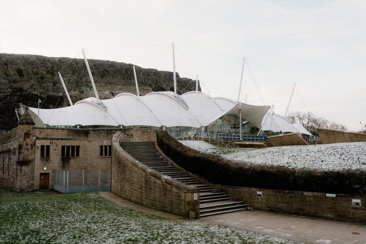 🌍 다이내믹 어스